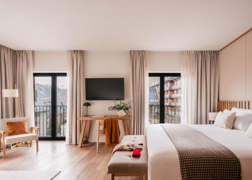 Junior Suite,1774449890:JPEG